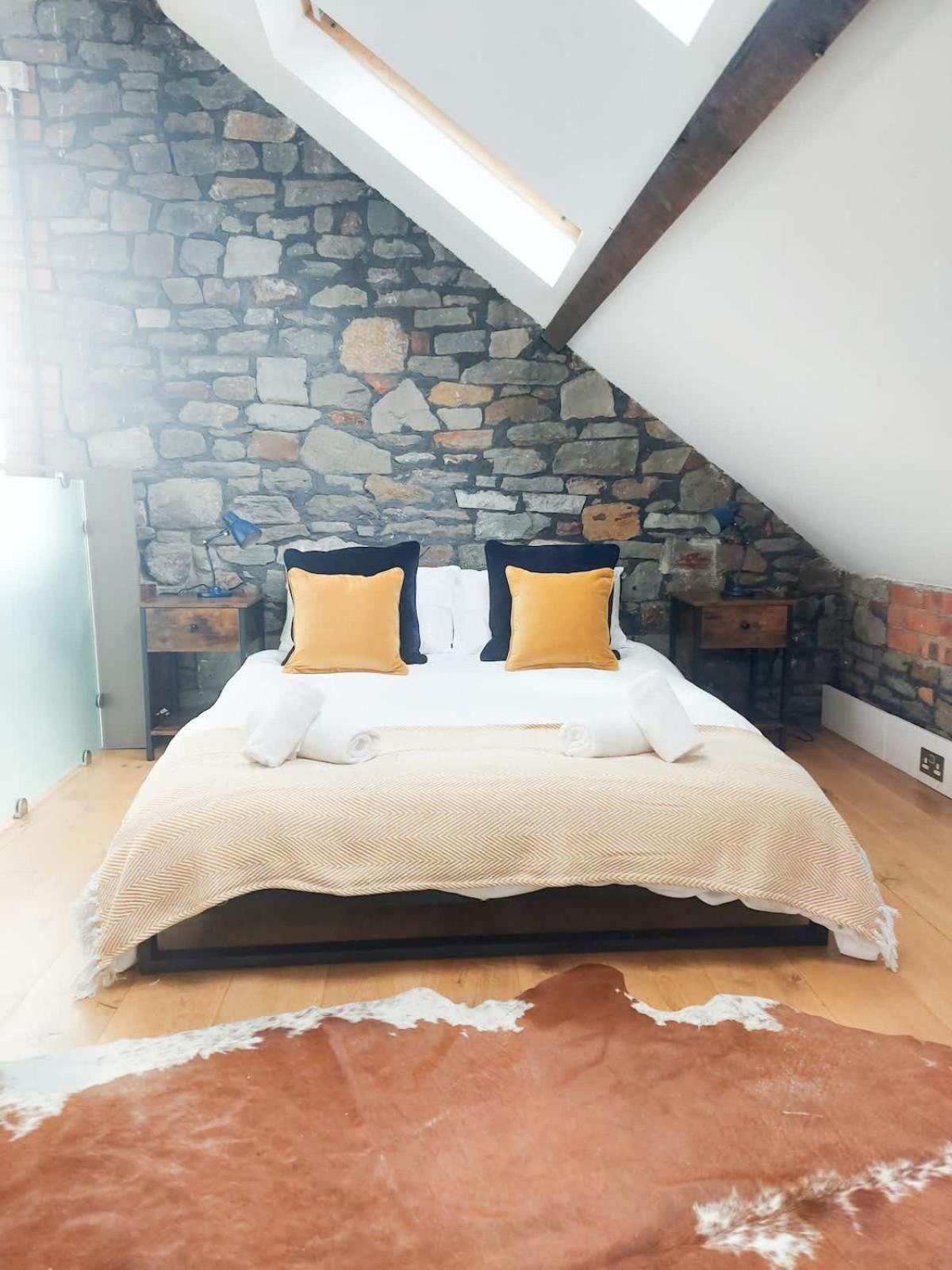 Converted Factory Loft Apartment Bristol Esterno foto