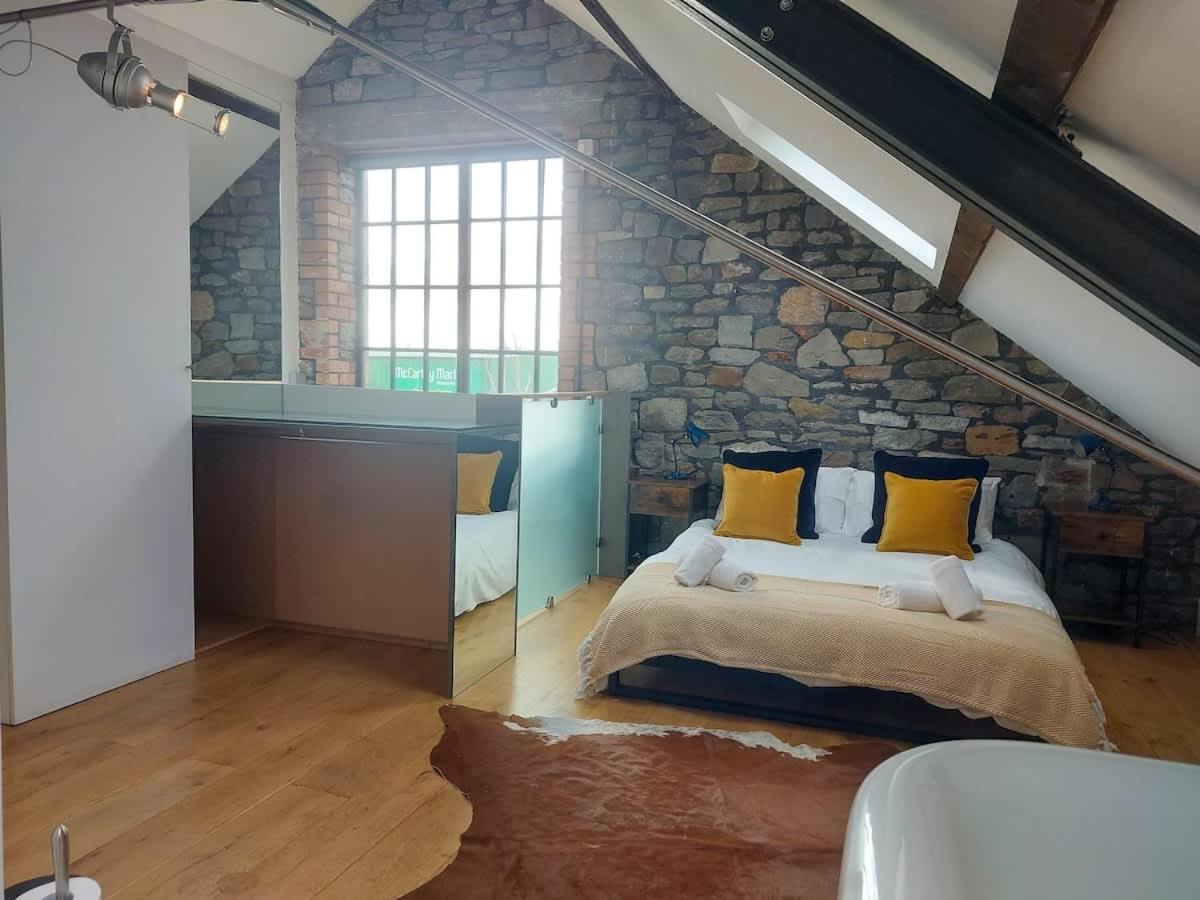 Converted Factory Loft Apartment Bristol Esterno foto